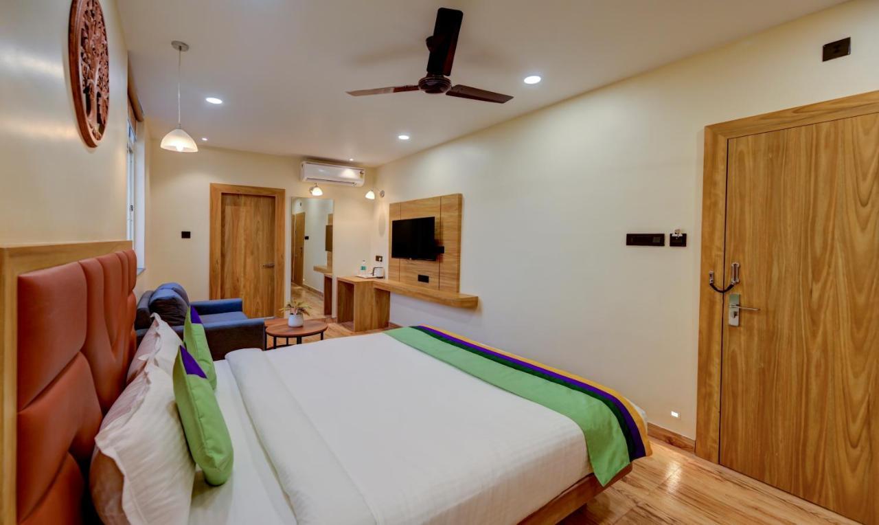 Treebo Aasma Downtown Hotel Бхубанешвар Екстериор снимка